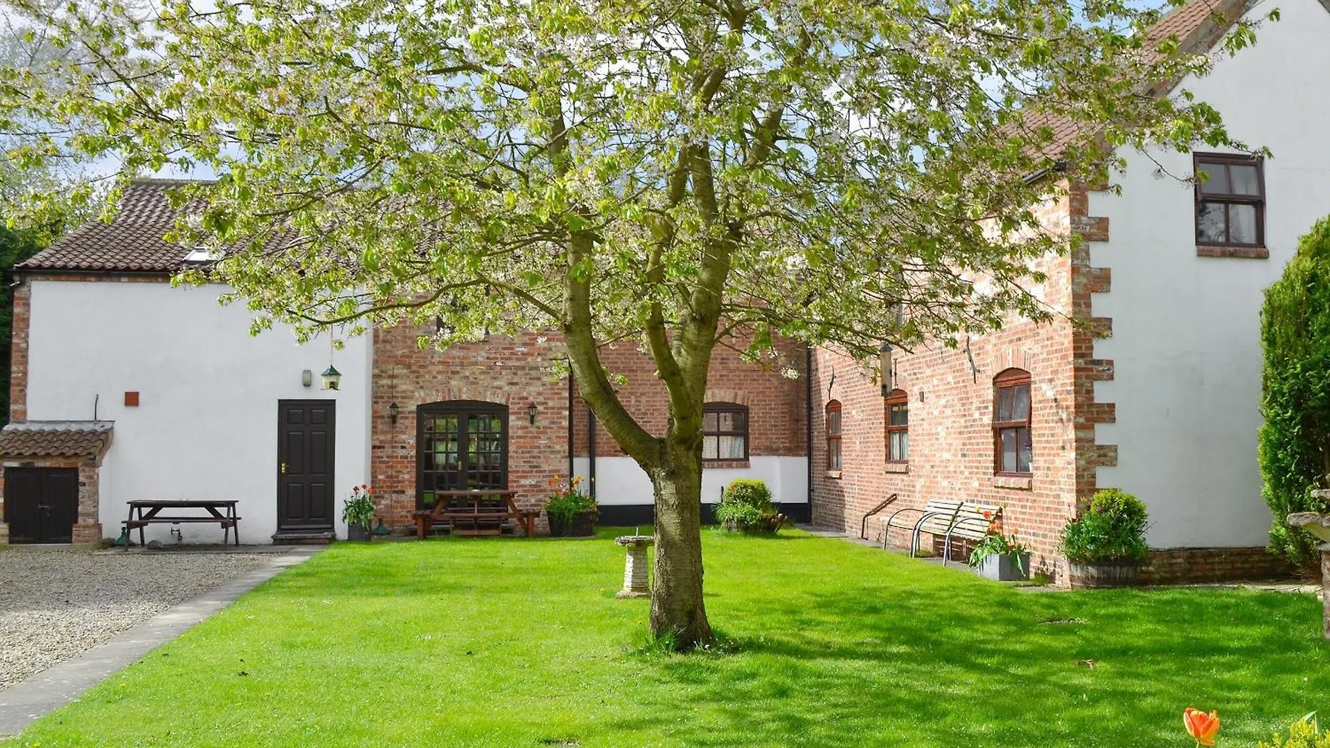 Semesterbostad Little Barn Villa York